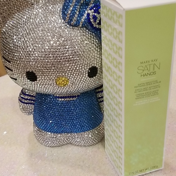 Mary Kay Other - Mary Kay White Tea & Citrus Refining Shea Scrub